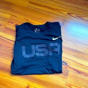 Usa Nike tee